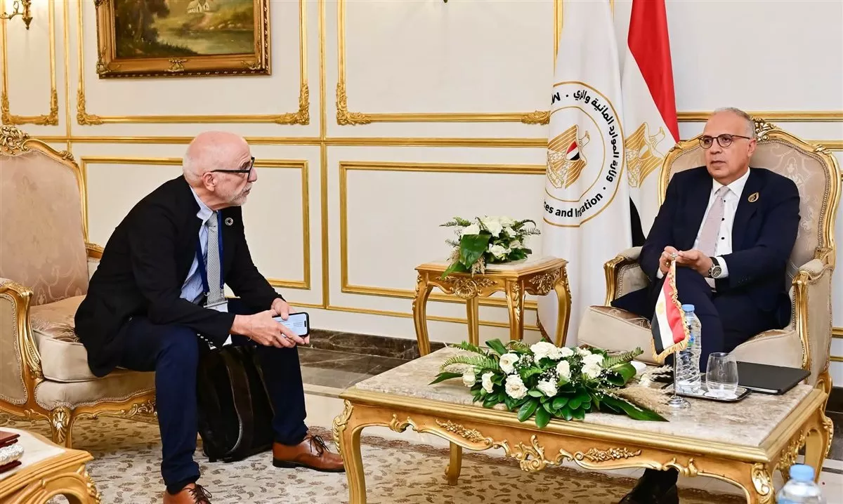 وزير الري يبحث مع رئيس المعهد المتوسطي الاستعدادات لمؤتمر الأمم المتحدة للمياه 2026