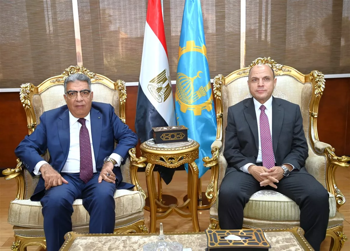 محافظو الدقهلية والغربية وبني سويف يوقعون بروتوكول تعاون لدعم مدن التعلم وتبادل الخبرات