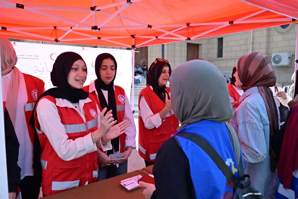 انطلاق النسخة الثالثة من حملة "الأسبوع الأحمر» بجامعة القاهرة