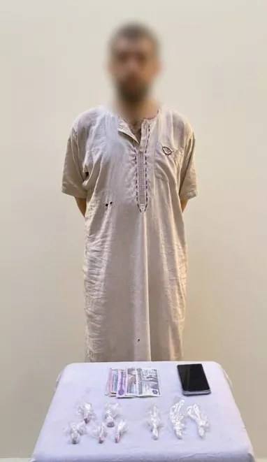 ضربات أمنية ضد مروجي المخدرات والنصب الإلكتروني وضبط سائق ميكروباص سار عكس الاتجاه ببورسعيد
