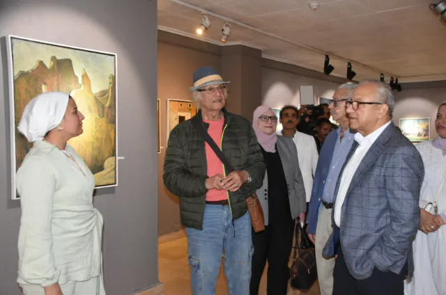 أرشيف بصري للروح المصرية الخالصة، افتتاح معرض عز الدين نجيب بقاعة "الباب سليم" (صور)
