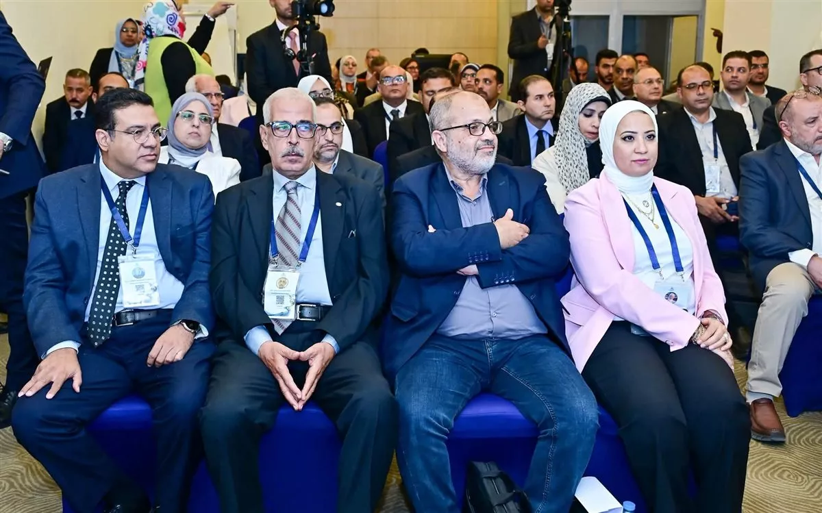 وزير الري: تنفيذ 16 مشروعًا لحماية شواطئ الإسكندرية بتكلفة 5.6 مليار جنيه