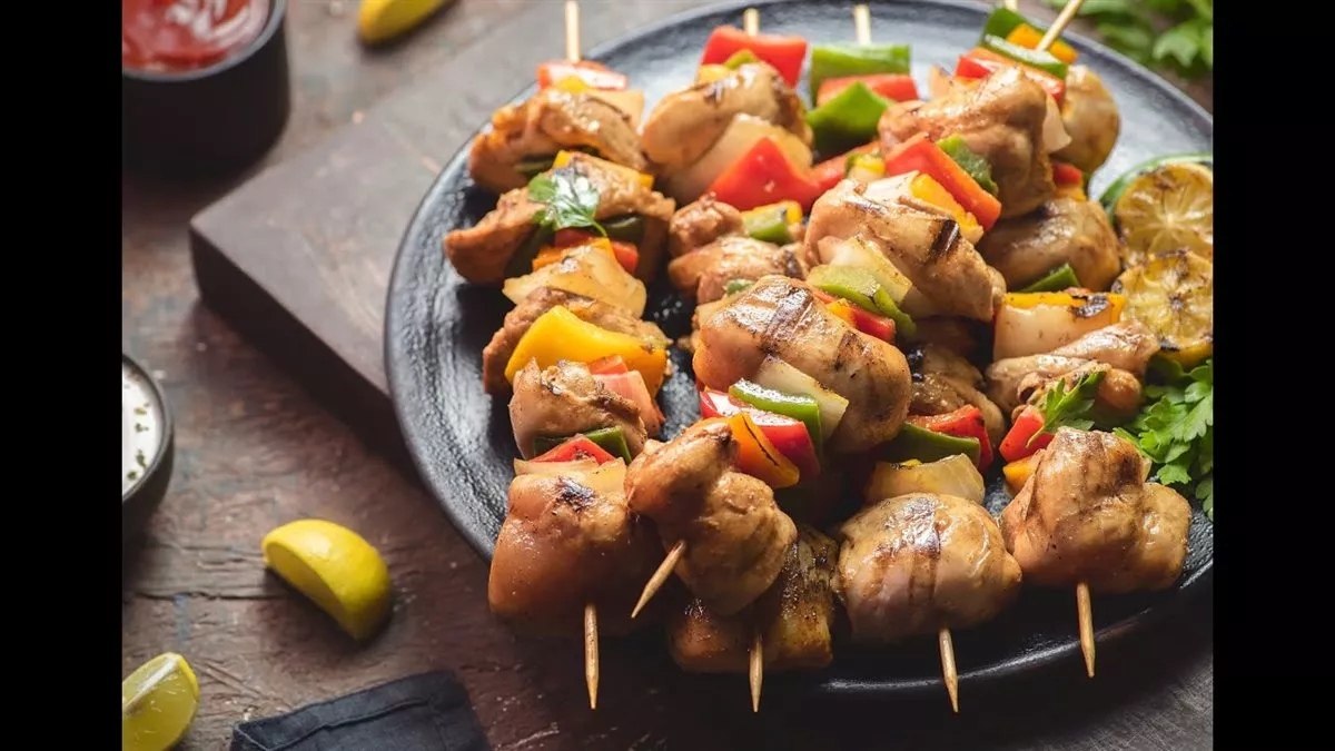 طريقة عمل شيش طاووق