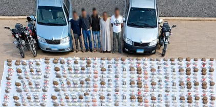 مصرع 5 عناصر جنائية وضبط مخدرات وأسلحة بـ208 ملايين جنيه في أسوان وسوهاج