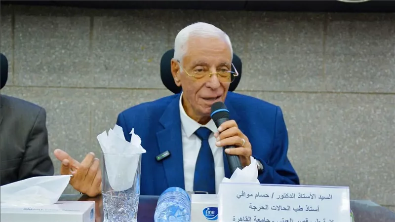 حسام موافي في ندوة حول الأبعاد الإنسانية والدينية للرعاية البيطرية والرفق بالحيوان بجامعة القاهرة 
