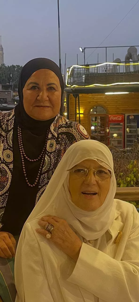 بعد نشر صور لها بالذكاء الاصطناعي، شمس البارودي ترد على منتقدي شكلها