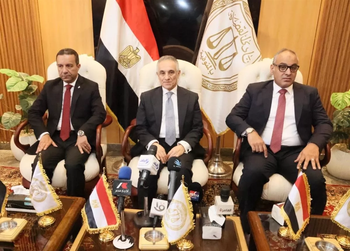 عضوية شرفية للمحافظ ووزير العدل بعد وضع حجر أساس نادي القضاة في المنوفية