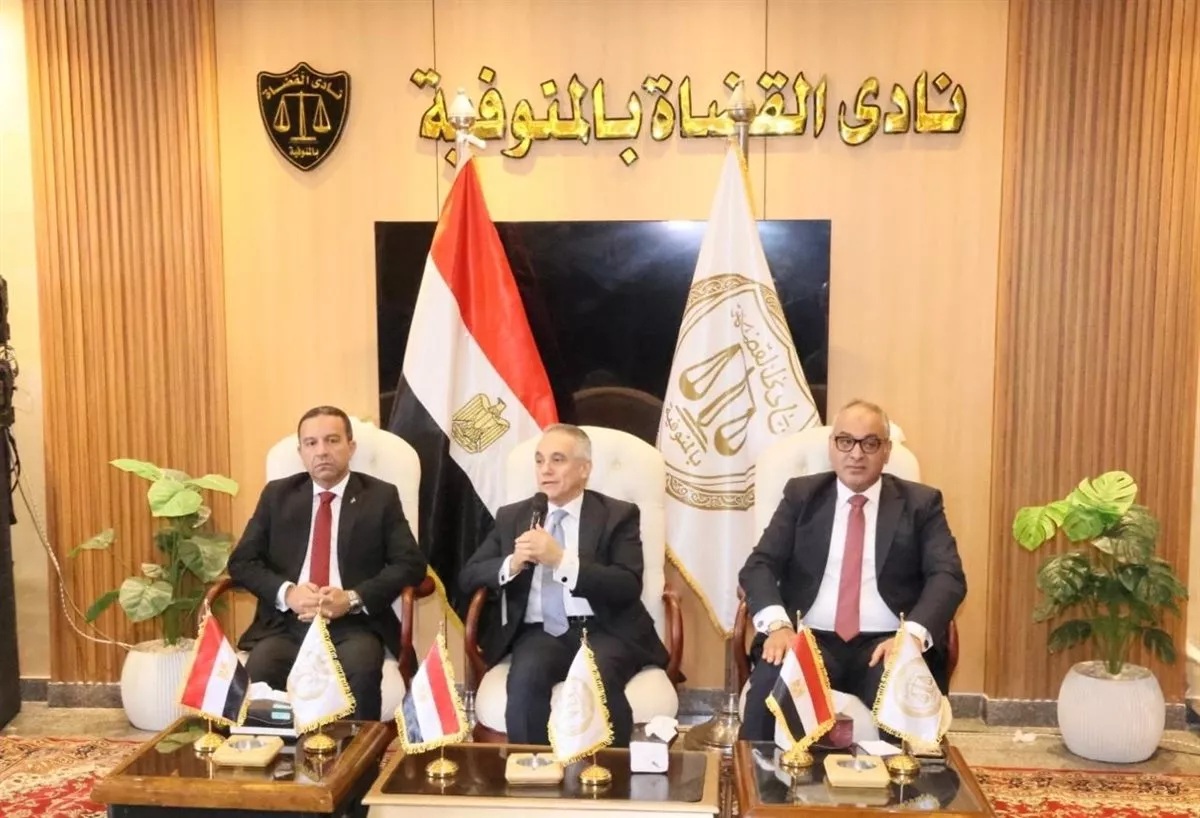 عضوية شرفية للمحافظ ووزير العدل بعد وضع حجر أساس نادي القضاة في المنوفية