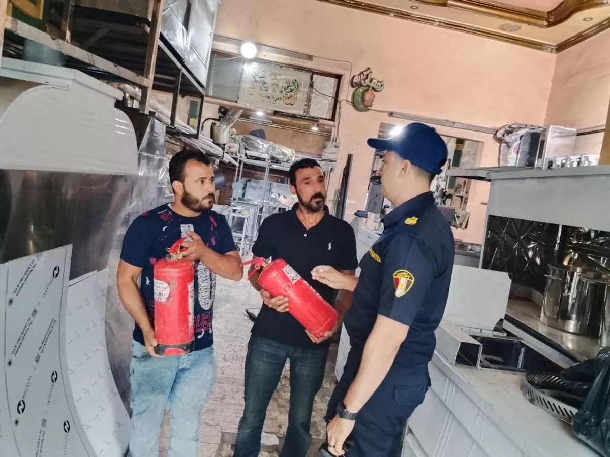 استعدادا للطوارئ، الحماية المدنية بالمنصورة تراجع حنفيات الحريق ونقاط الإطفاء