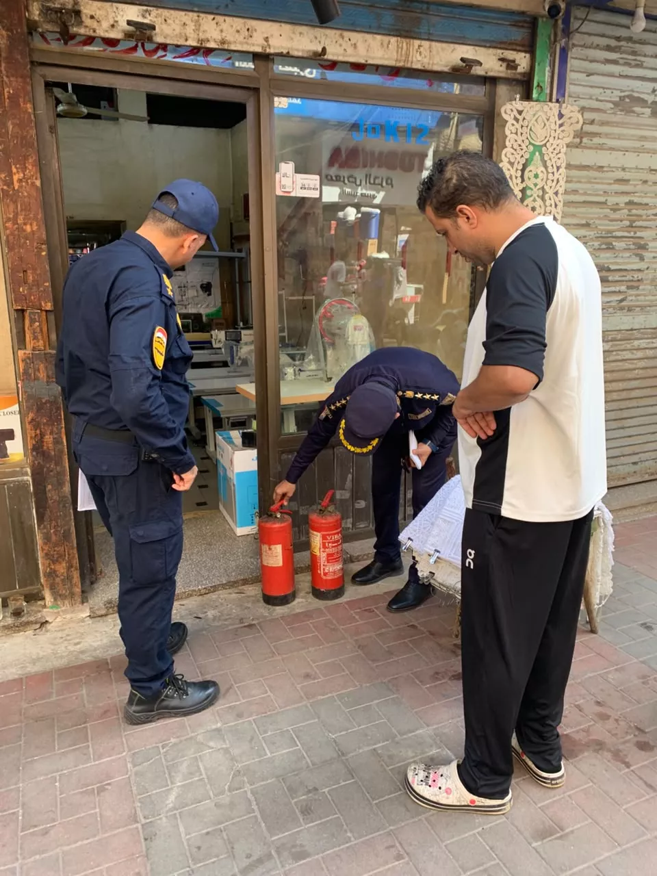 استعدادا للطوارئ، الحماية المدنية بالمنصورة تراجع حنفيات الحريق ونقاط الإطفاء
