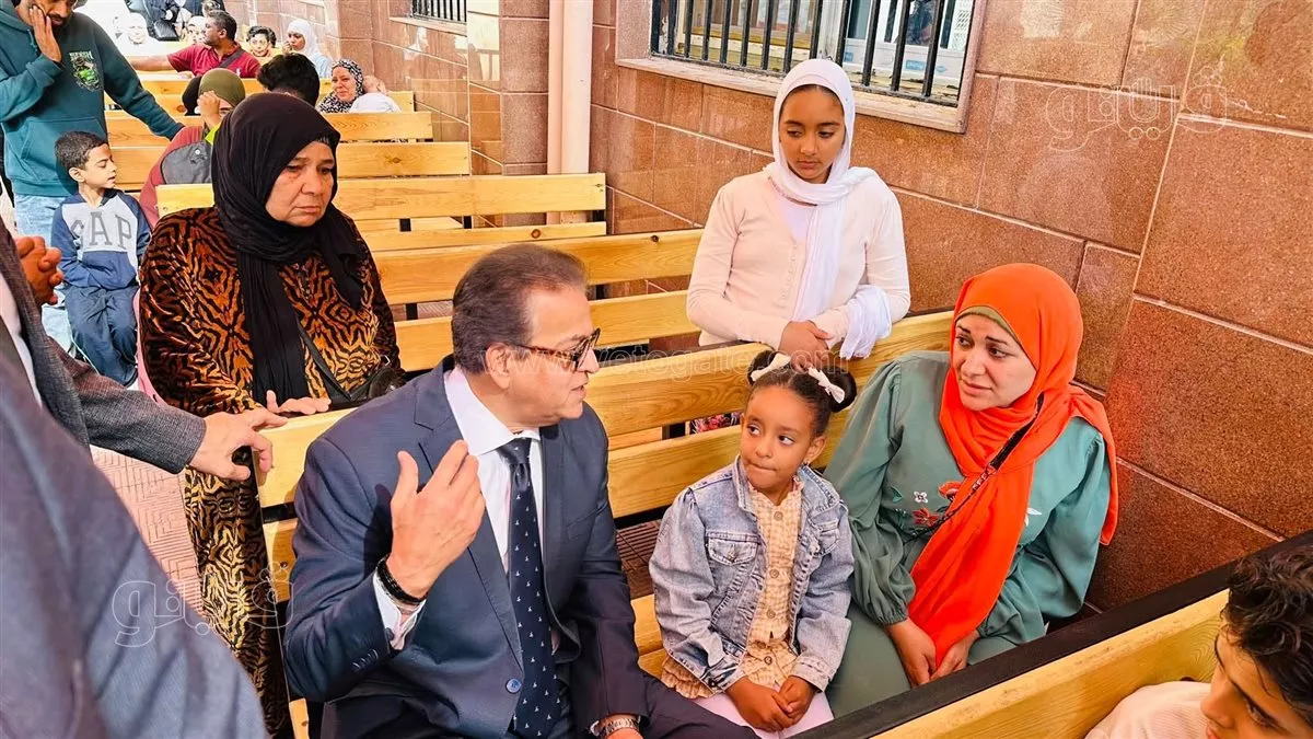 وزير الصحة يتفقد معهد الرمد ومستشفى الجلاء، ويوجه بزيادة أطباء الأسنان وتطوير الخدمات (فيديو وصور)