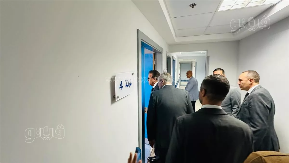 وزير الصحة يتفقد معهد الرمد ومستشفى الجلاء، ويوجه بزيادة أطباء الأسنان وتطوير الخدمات (فيديو وصور)