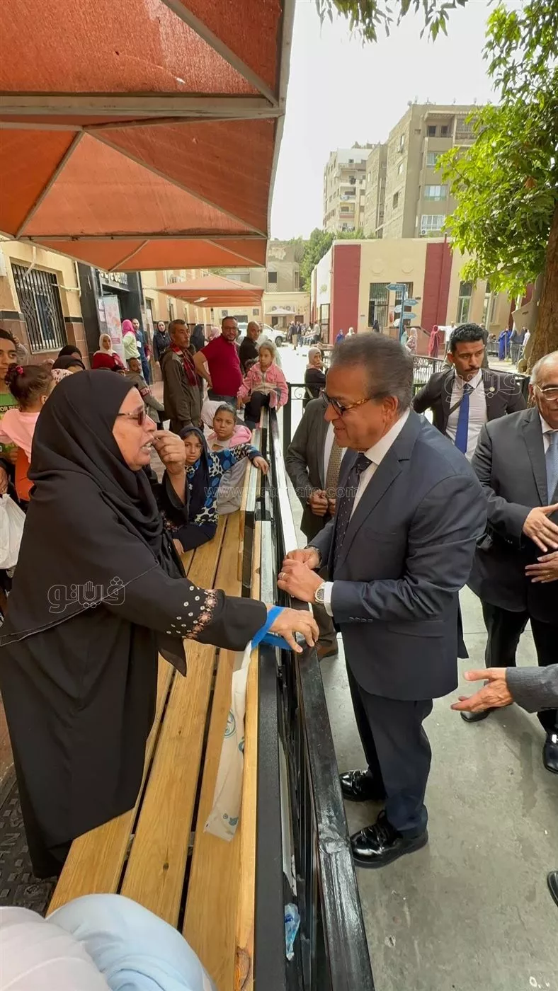 وزير الصحة يتفقد معهد الرمد ومستشفى الجلاء، ويوجه بزيادة أطباء الأسنان وتطوير الخدمات (فيديو وصور)