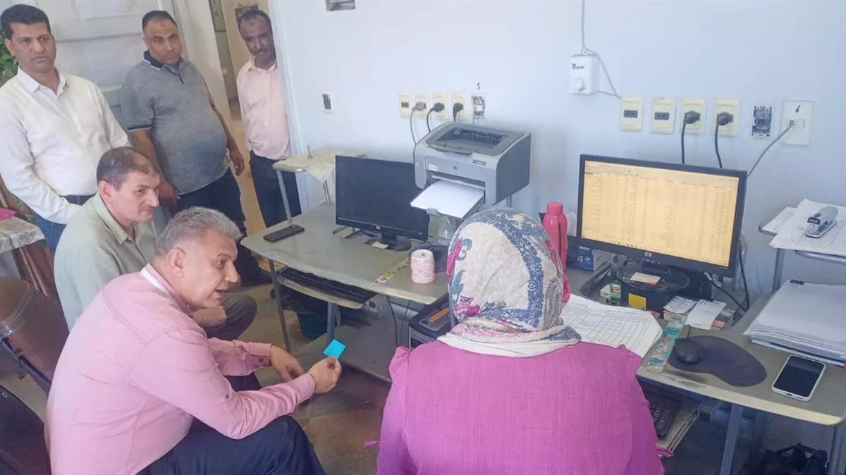 رئيس الخدمات الزراعية في جولة بالإسكندرية: ضرورة متابعة الحقول الإرشادية للحملة القومية للقمح