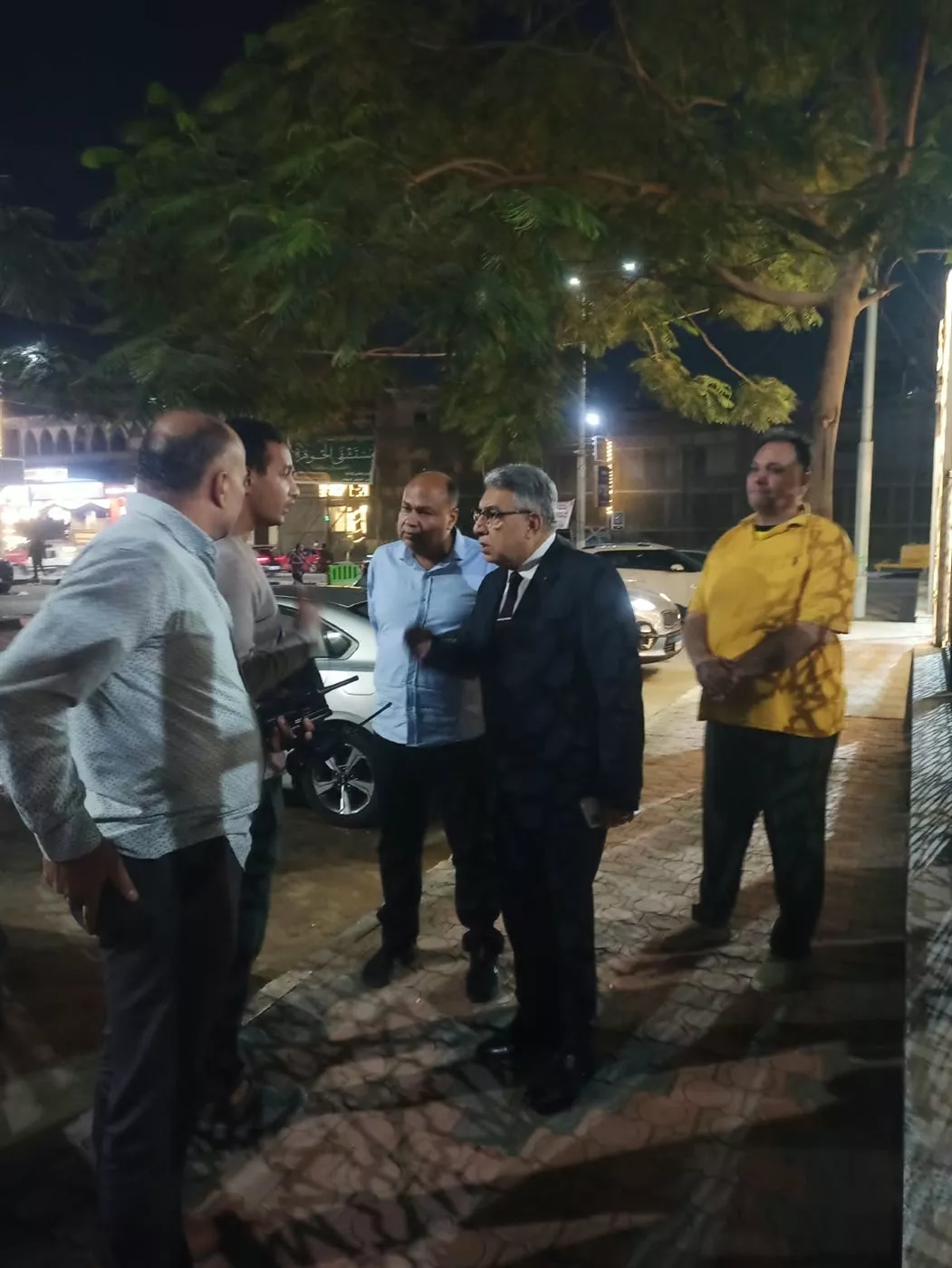محافظ الدقهلية يتفقد حديقة كوكب الشرق بالمنصورة ويوجه بزيادة صناديق القمامة